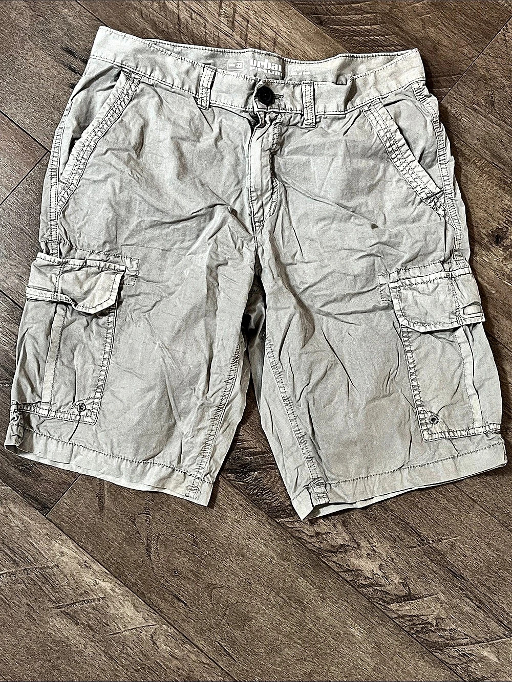 Urban Pipeline Cargo Shorts Gray Waist 33